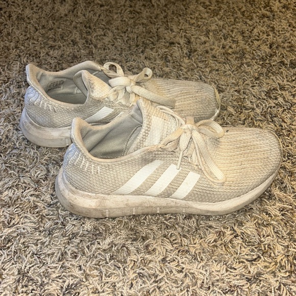 ADIDAS Swift Run White Sneakers - Picture 1 of 4